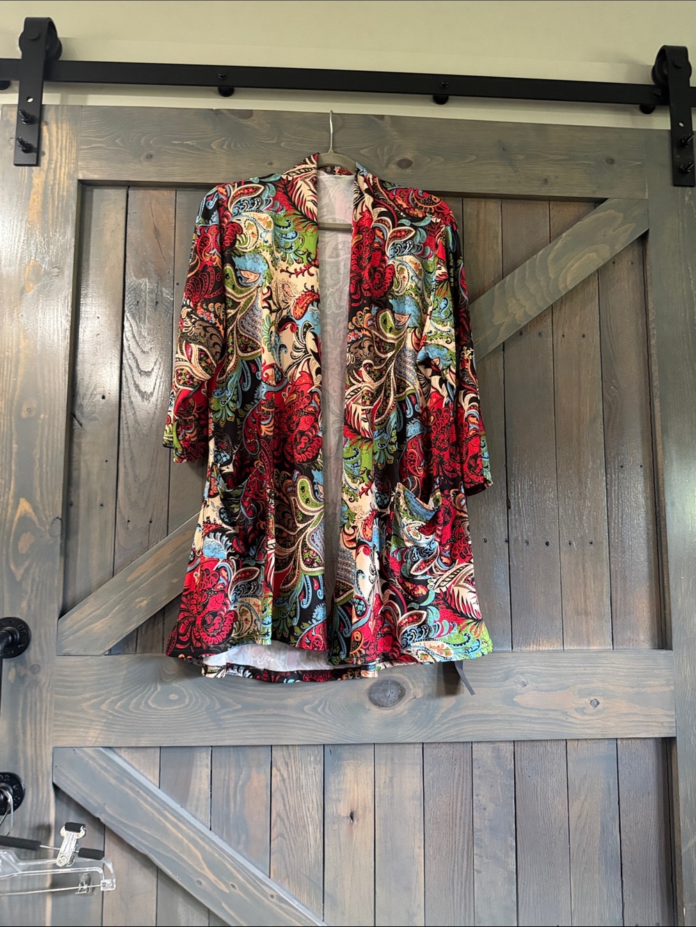 Vibrant Paisley Open-Front Women's Top - Red Multi